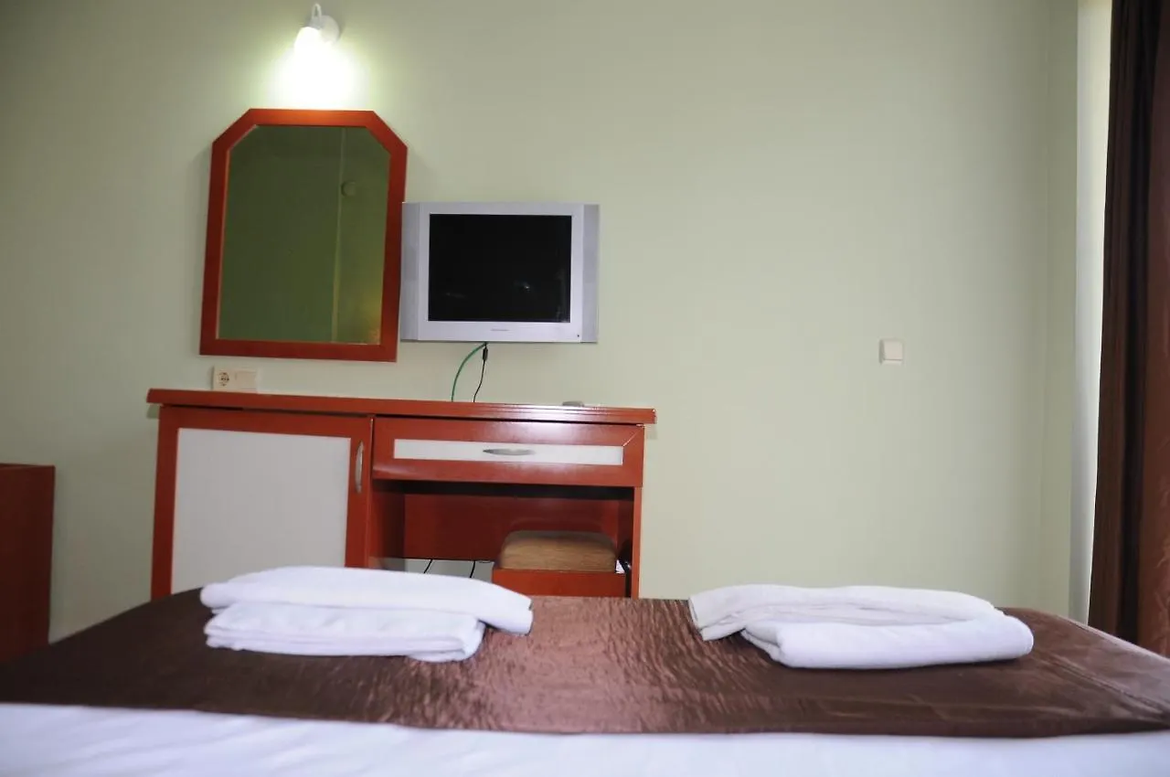 Pigale Beach Resort Kusadası