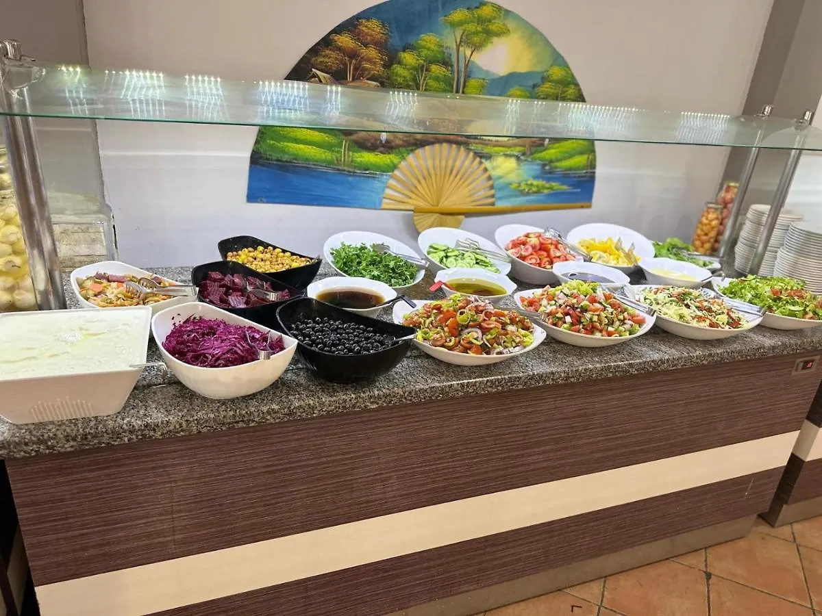 Pigale Beach Resort Kusadası Tyrkiet